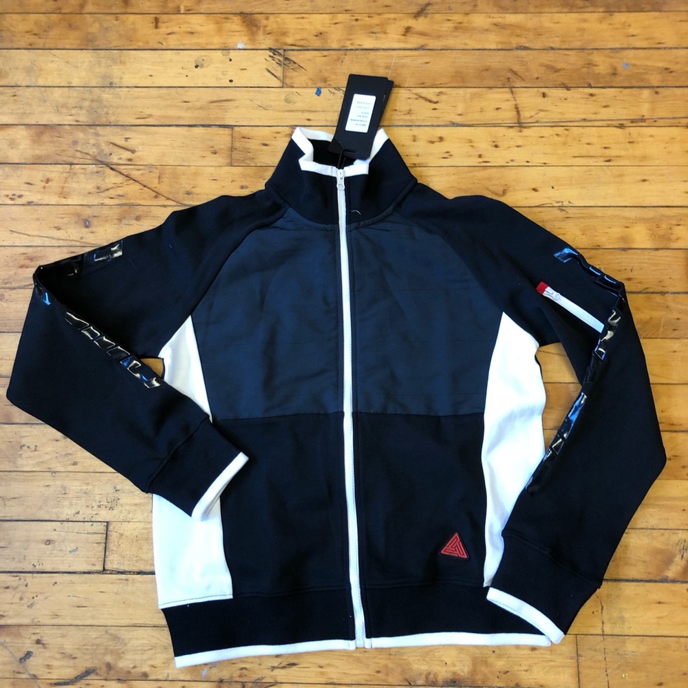 Black Pyramid hoodie